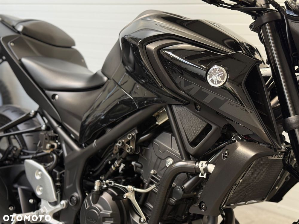 Yamaha MT - 16