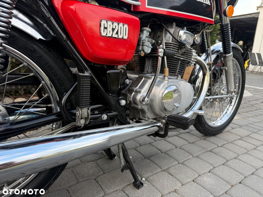 Honda CB - 11