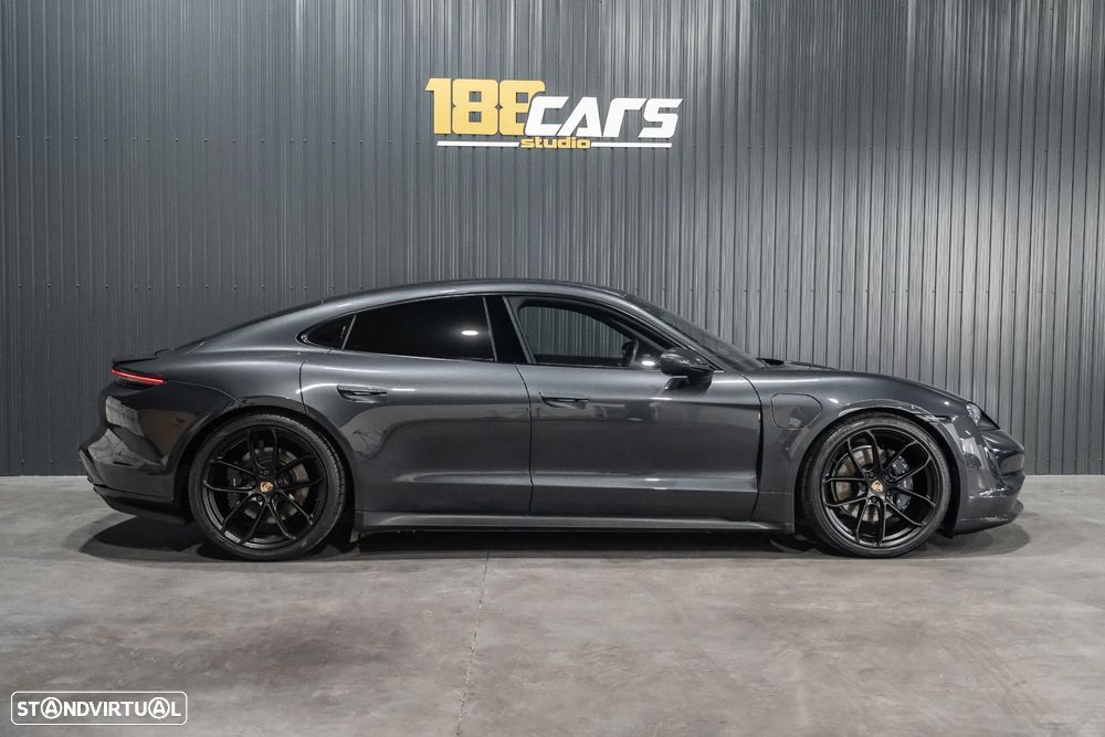 Porsche Taycan Standard - 5