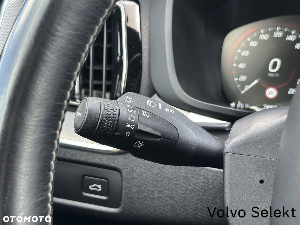 Volvo XC 60 - 23