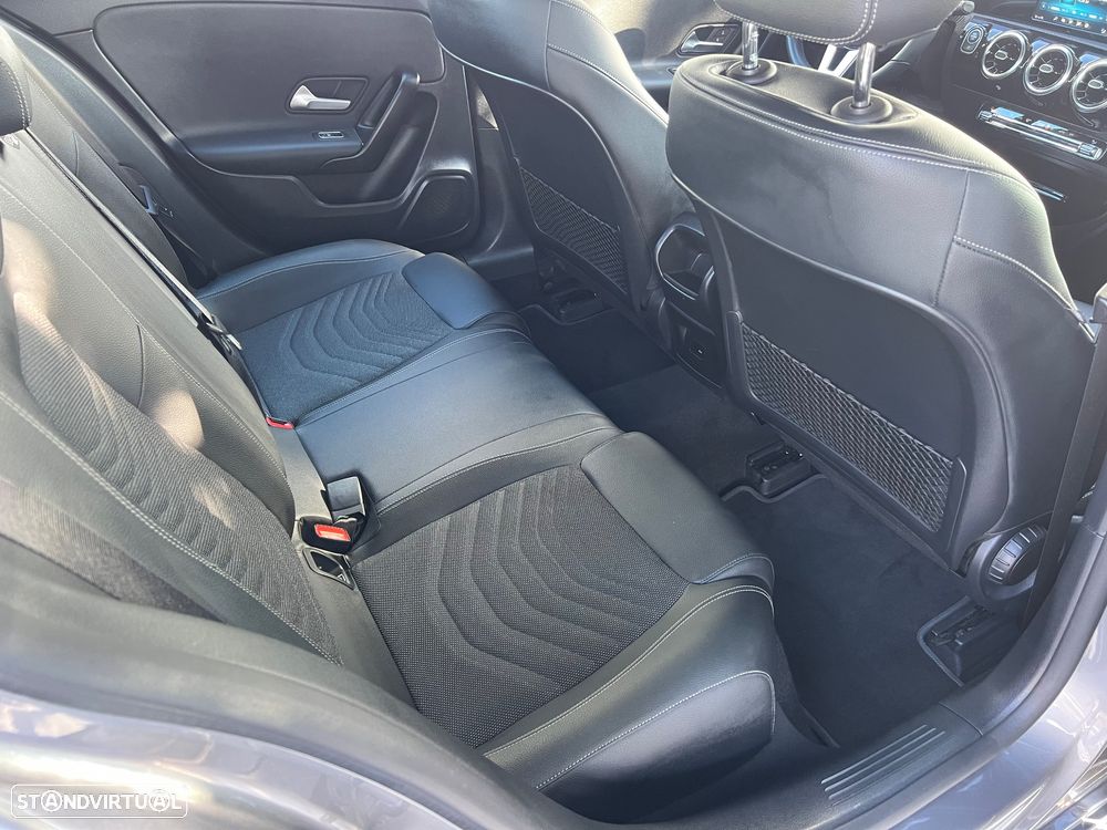 Mercedes-Benz A 180 d - 18