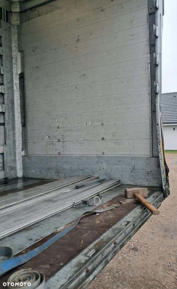 Schmitz Cargobull SCB*S3T - 3