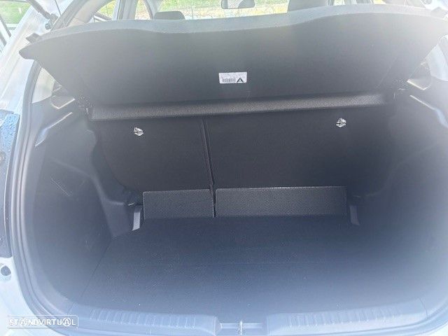 Mazda 2 1.5 L Hybrid VVT-i Centre-Line - 11