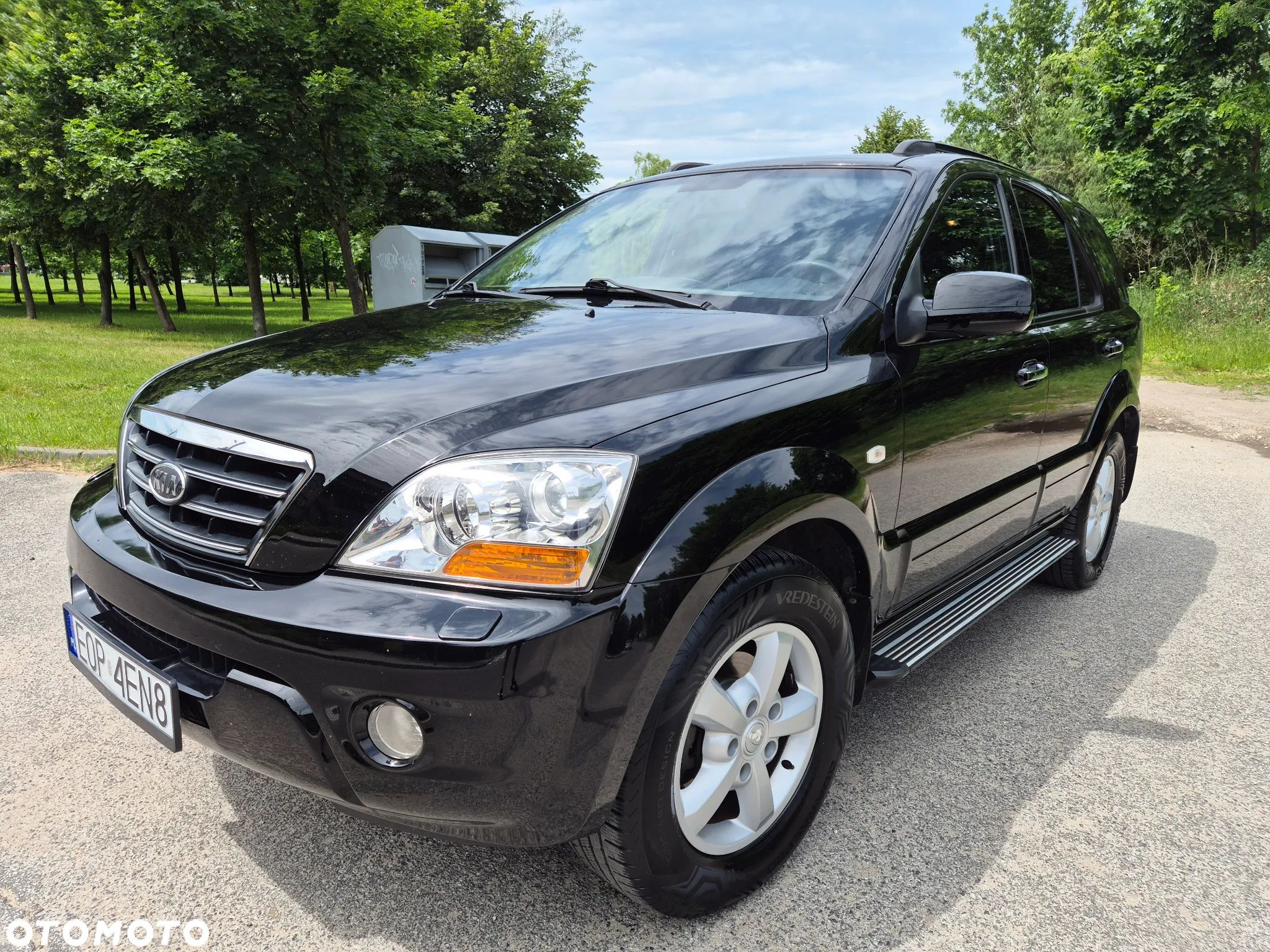 Kia Sorento 3.3 V6 EX - 1
