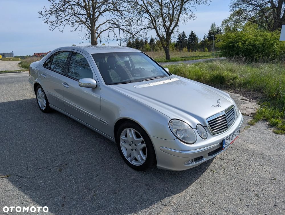 Mercedes-Benz Klasa E 220 CDI Elegance - 4