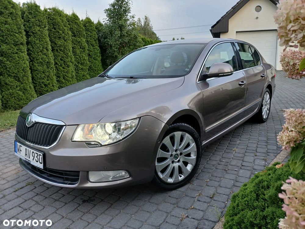 Skoda Superb 2.0 TDI DSG Exclusive - 12