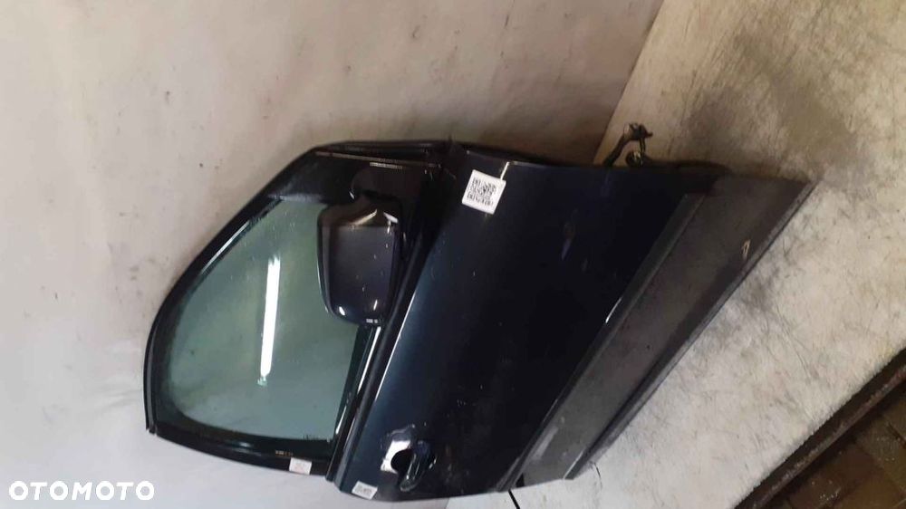 # DRZWI PRZÓD PRZEDNIE PRAWE FORD FOCUS MK.2 2 II H4 SZARE GRAFITOWE - 4