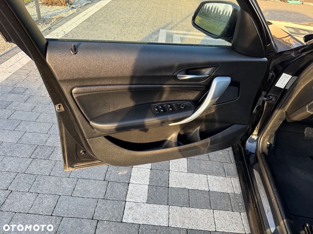 BMW Seria 1 120d Sport-Aut Sport Line - 26