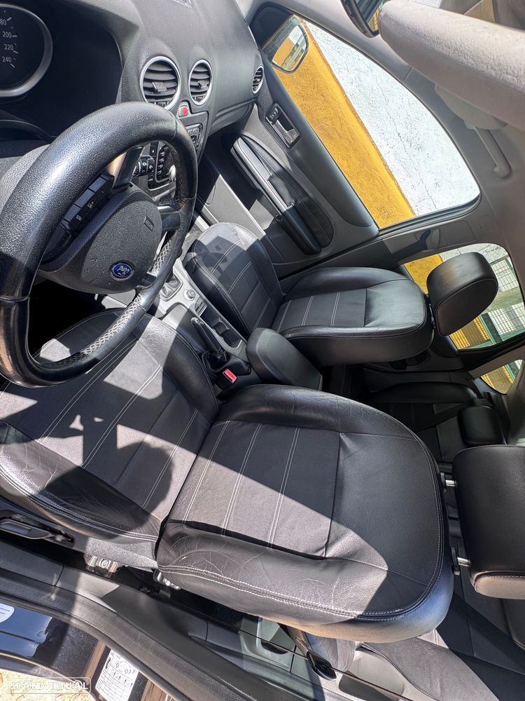 Ford Focus 1.6 TDCi Titanium - 18