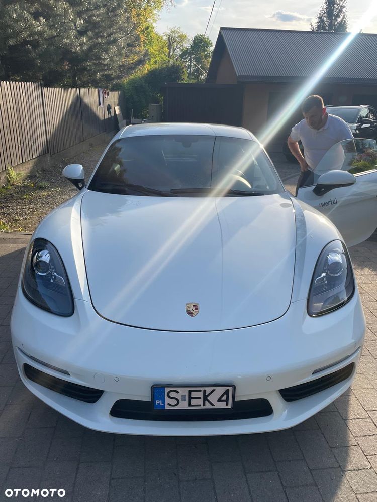Porsche Cayman - 1