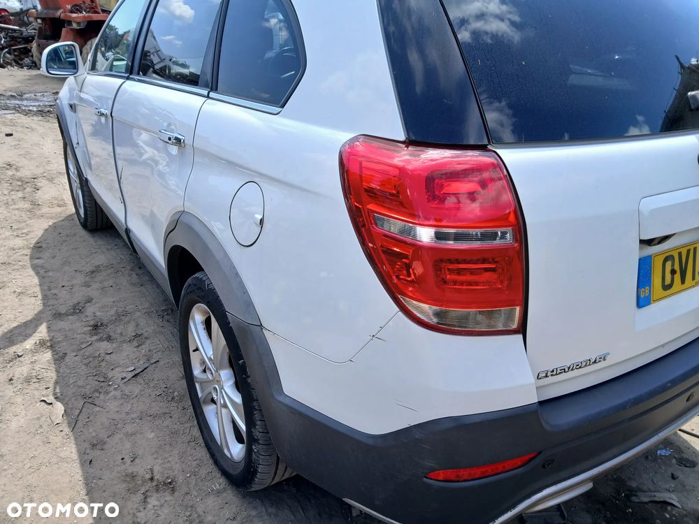 chevrolet captiva II LTZ kod lakieru nieczytelny maska pokrywa silnika klapa bagażnika zderzak lampa - 4