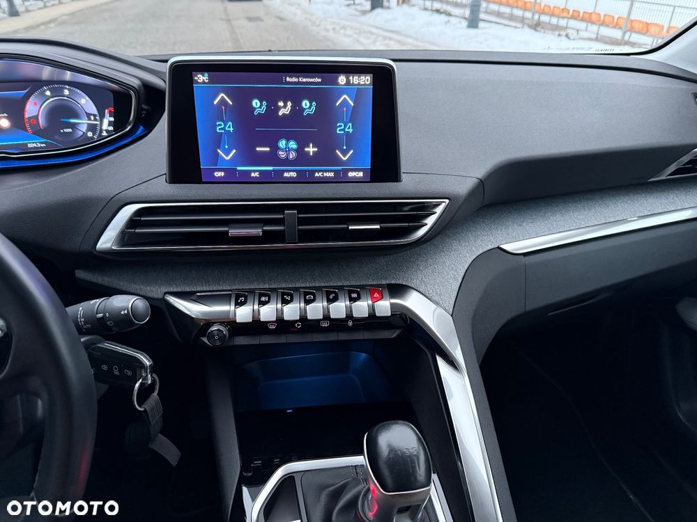 Peugeot 3008 1.5 BlueHDi Active S&S - 14