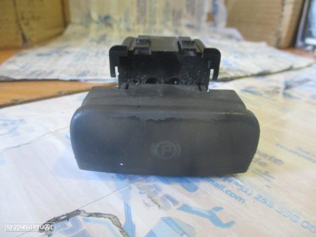 Interruptor 96551922ZD CITROEN C4 PICASSO 2007 TRAVÃO DE MÃO CITROEN C4 PICASSO 1 2009 1.6HDI 110CV 5P CINZA AZULADO - 1