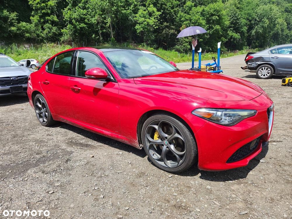 Alfa Romeo Giulia 2.0 Turbo TI Q4 - 1