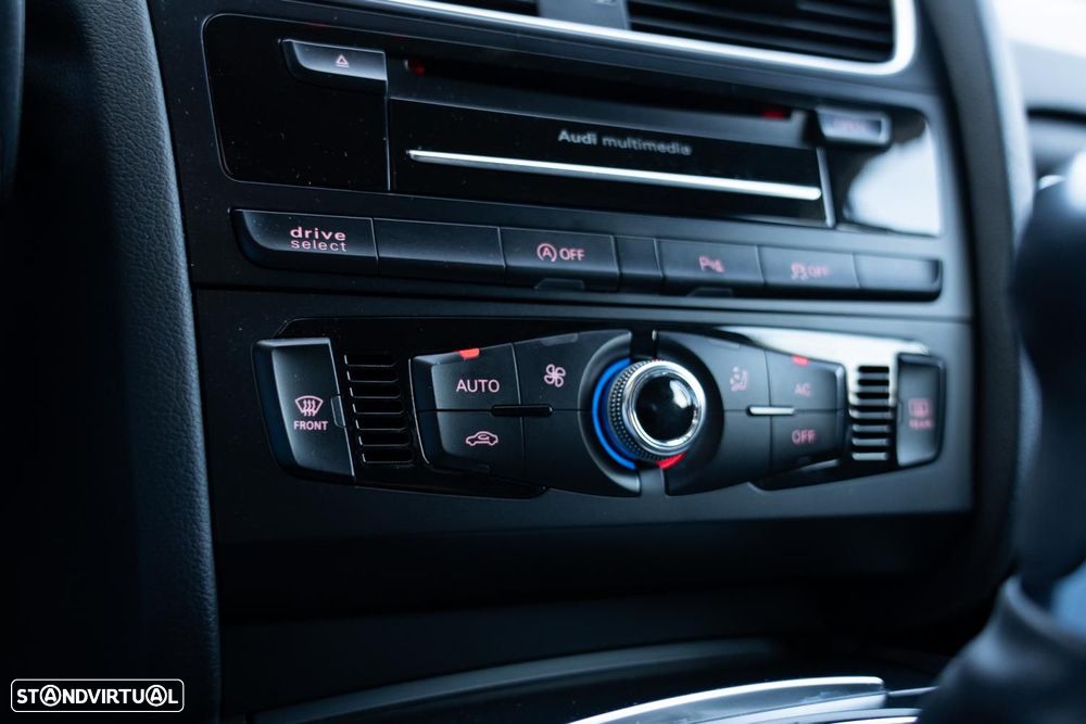 Audi A4 Avant 2.0 TDi - 16