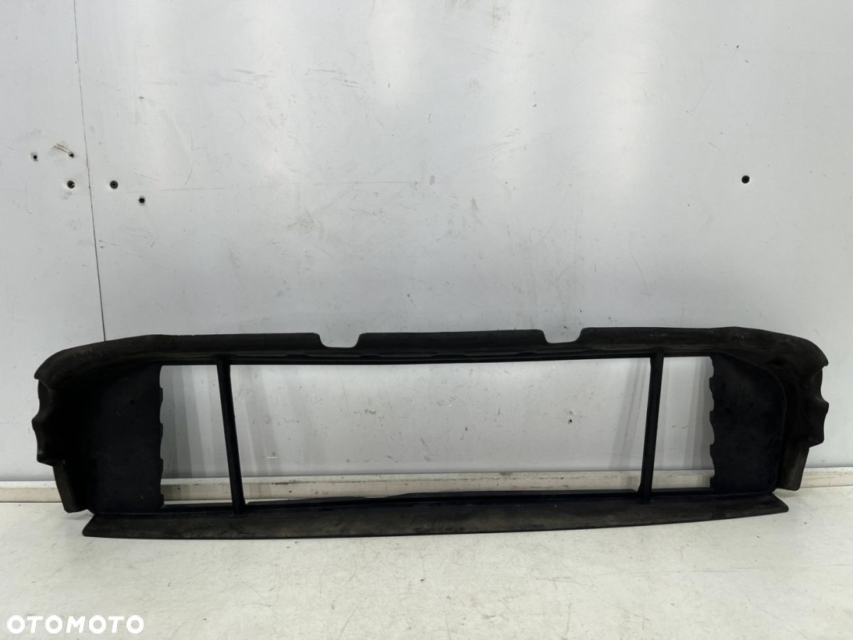 Osłona chłodnicy Ford Focus MK3 LIFT 14-19r. osłona kierownica wlot powietrza pasa przedniego atrapy - 1
