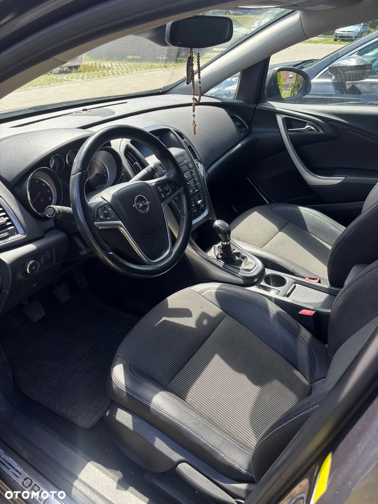 Opel Astra 1.6 Turbo Sport - 9