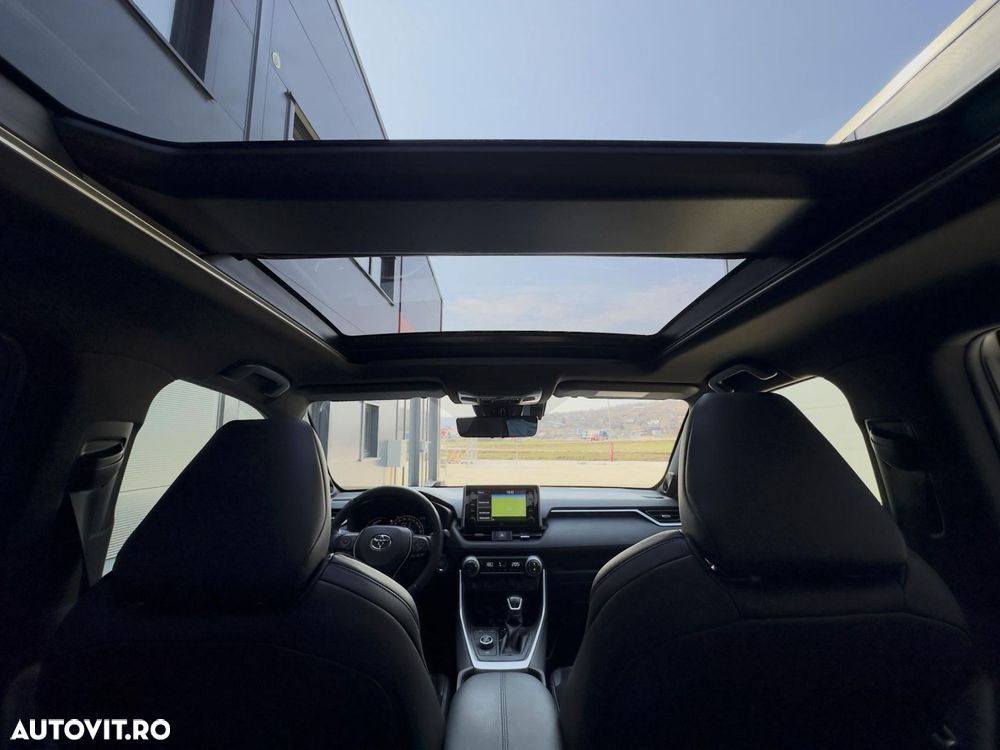 Toyota RAV4 2.5 VVT-iE 4x4 Luxury - 24