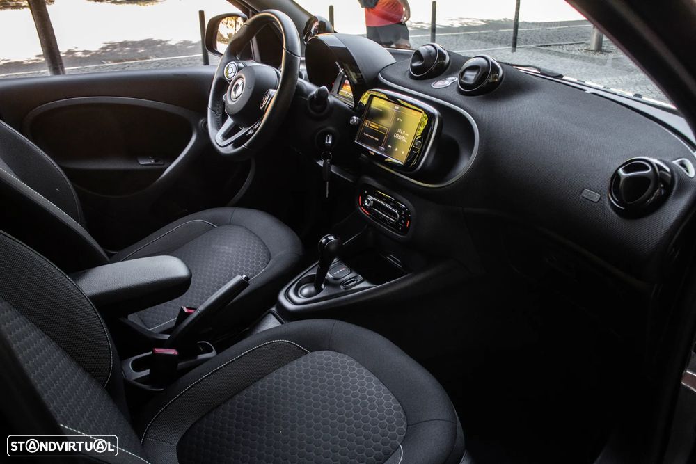 Smart ForFour EQ pulse - 22