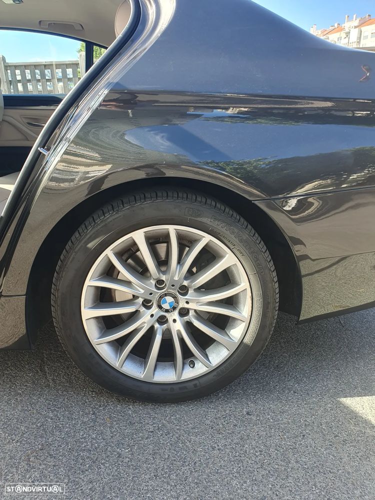 BMW 520 d Line Luxury - 9