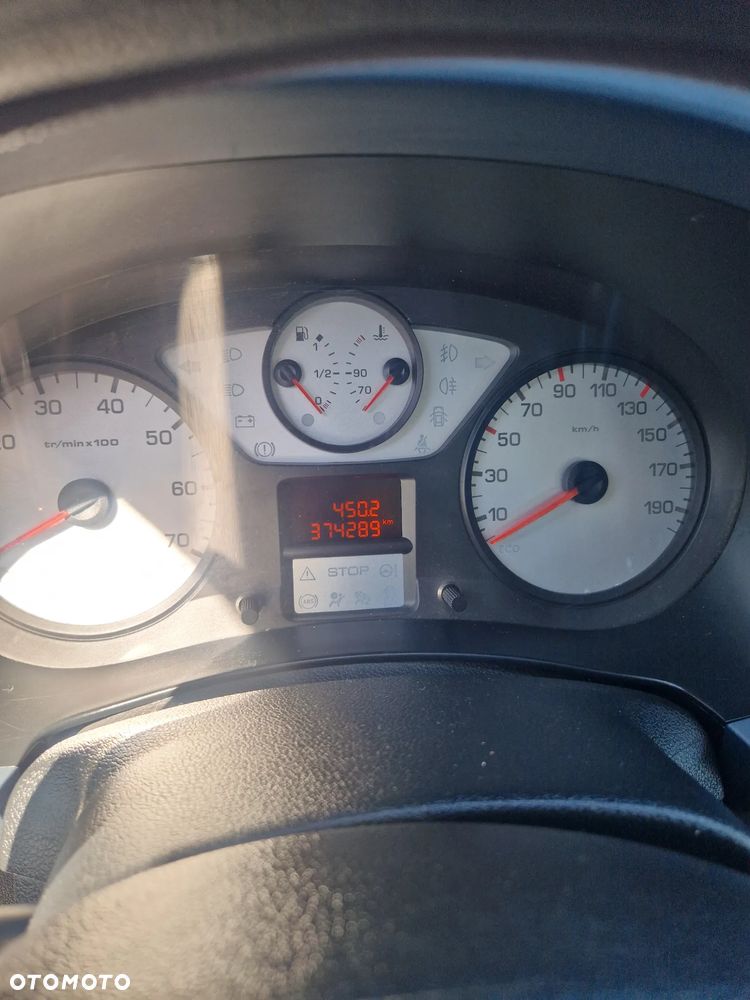 Peugeot Partner 1.6 HDi Active - 15