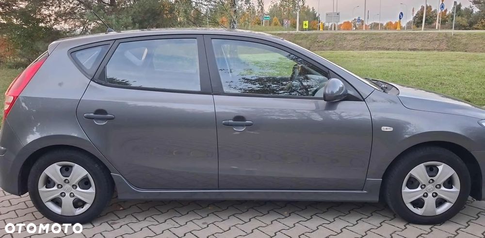 Hyundai i30 1.4 Classic - 6