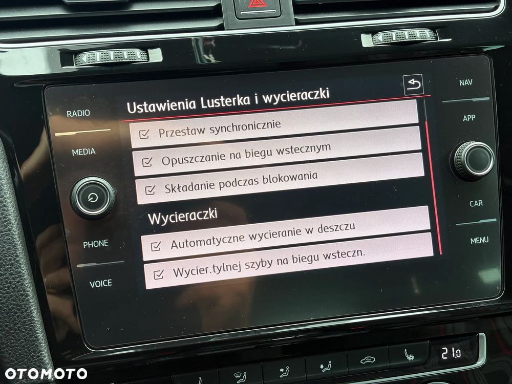 Volkswagen Golf GTI (BlueMotion Technology) DSG - 17