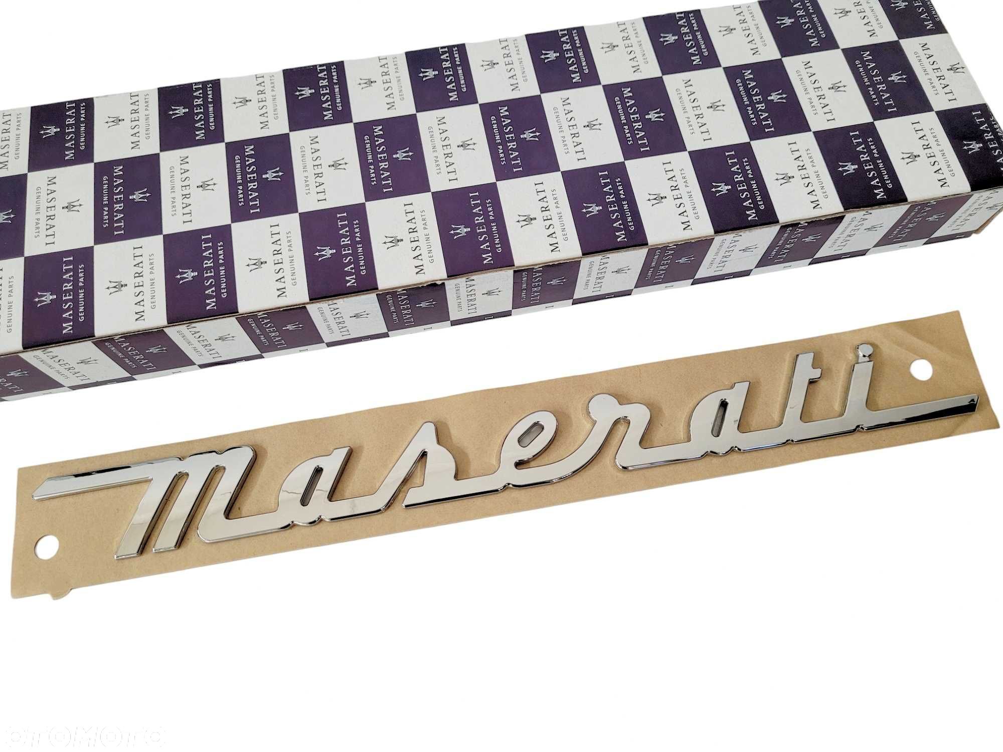 Maserati Granturismo Quattroporte V: logo emblemat znaczek napis klapy - 1