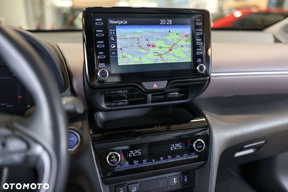 Toyota Yaris Cross - 20
