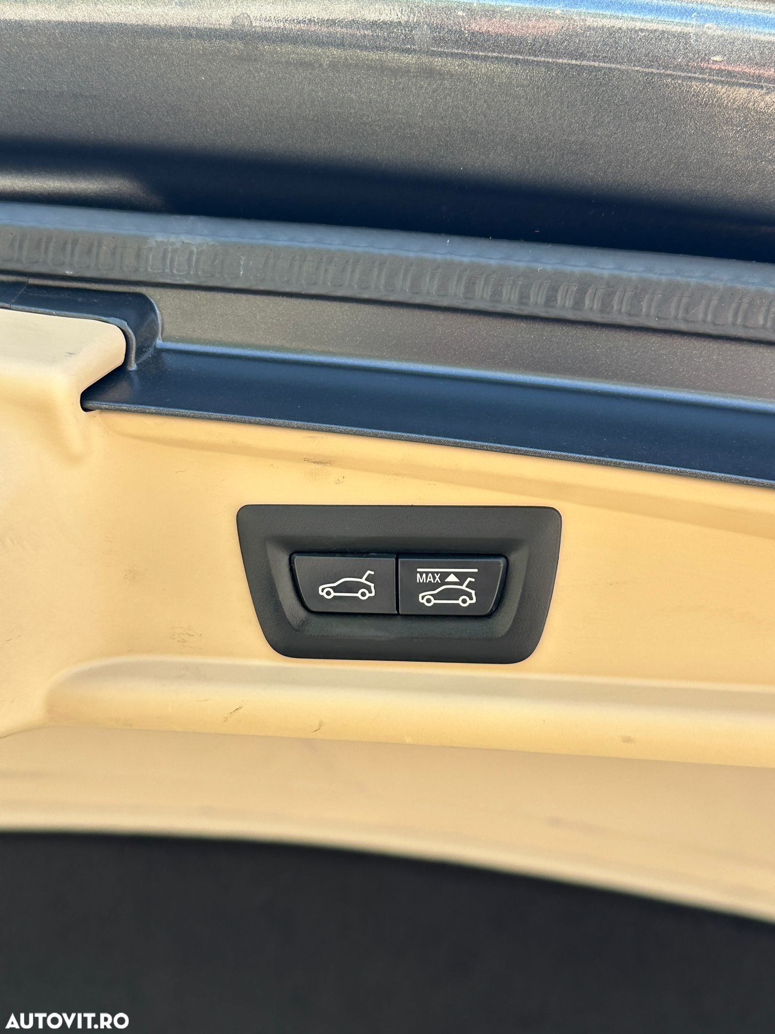 BMW Seria 5 520d Gran Turismo - 11