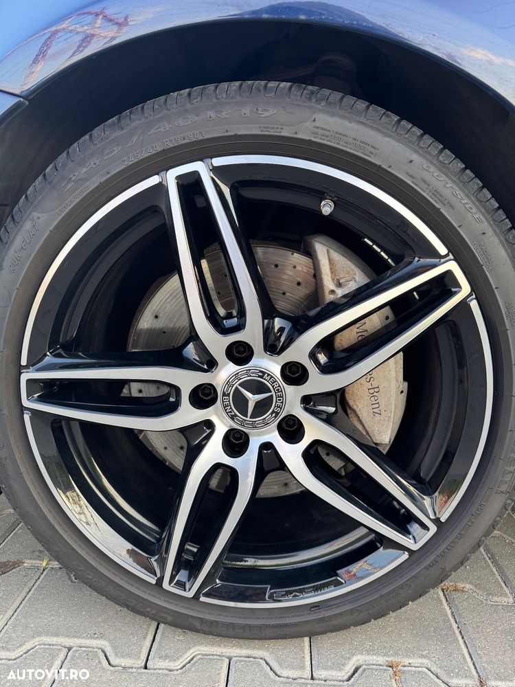 Mercedes-Benz E 220 d 4MATIC Aut. - 7