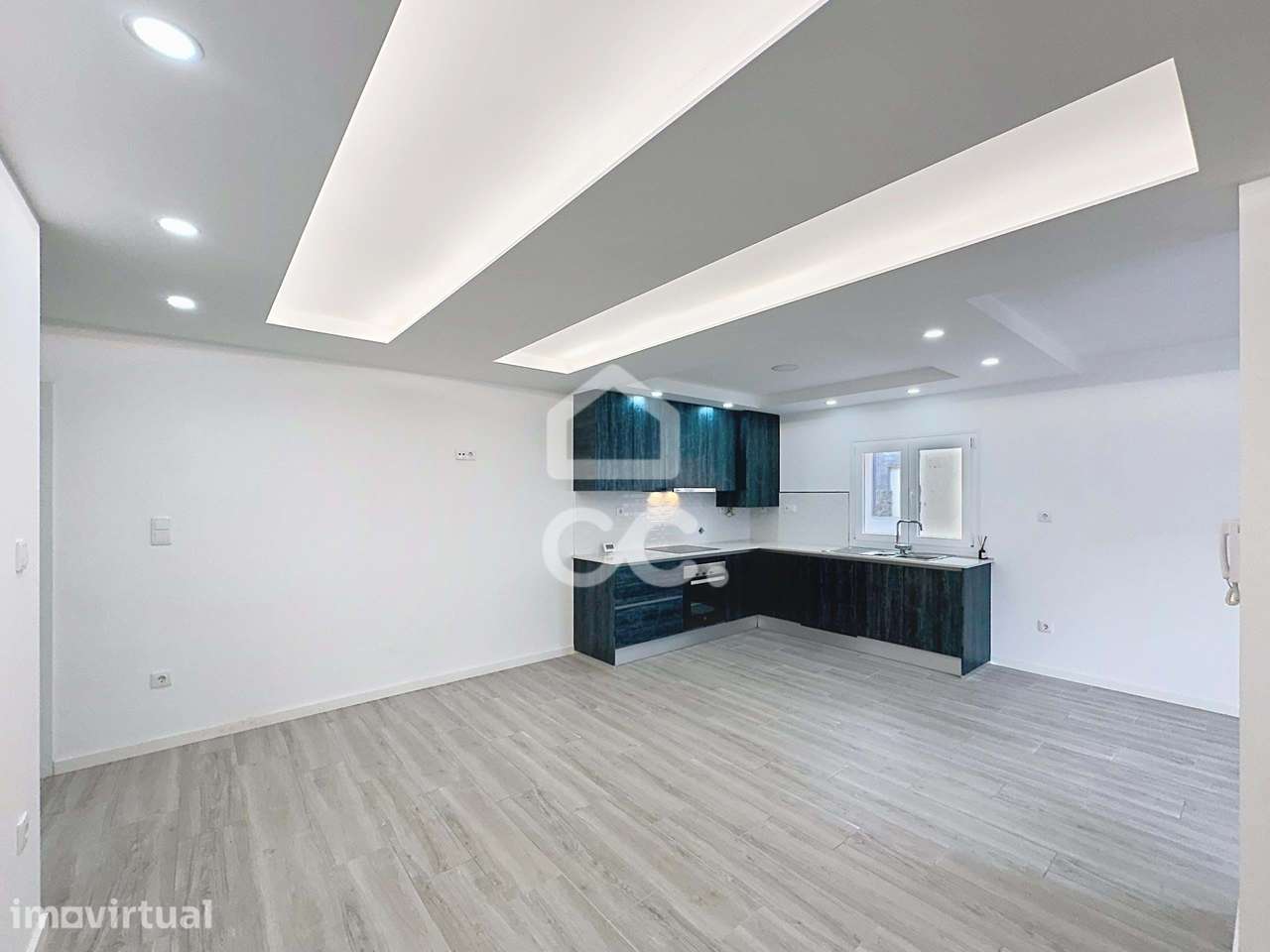 Excelente T3 como Novo no Centro | Ideal para Viver ou Investir - Grande imagem: 3/27