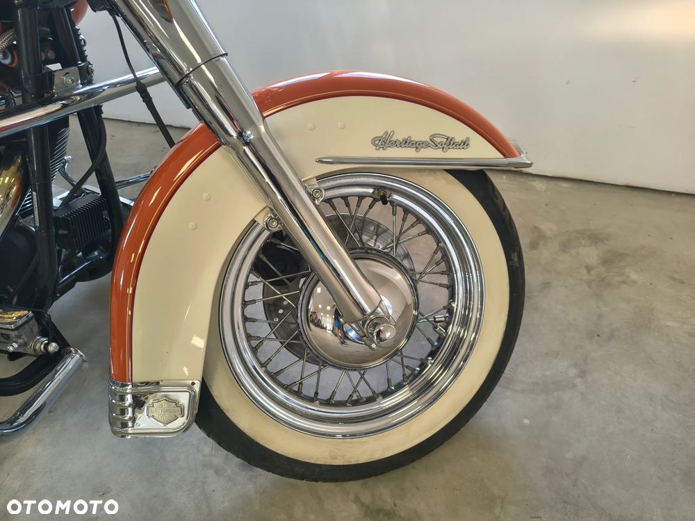 Harley-Davidson Softail Heritage Classic - 14