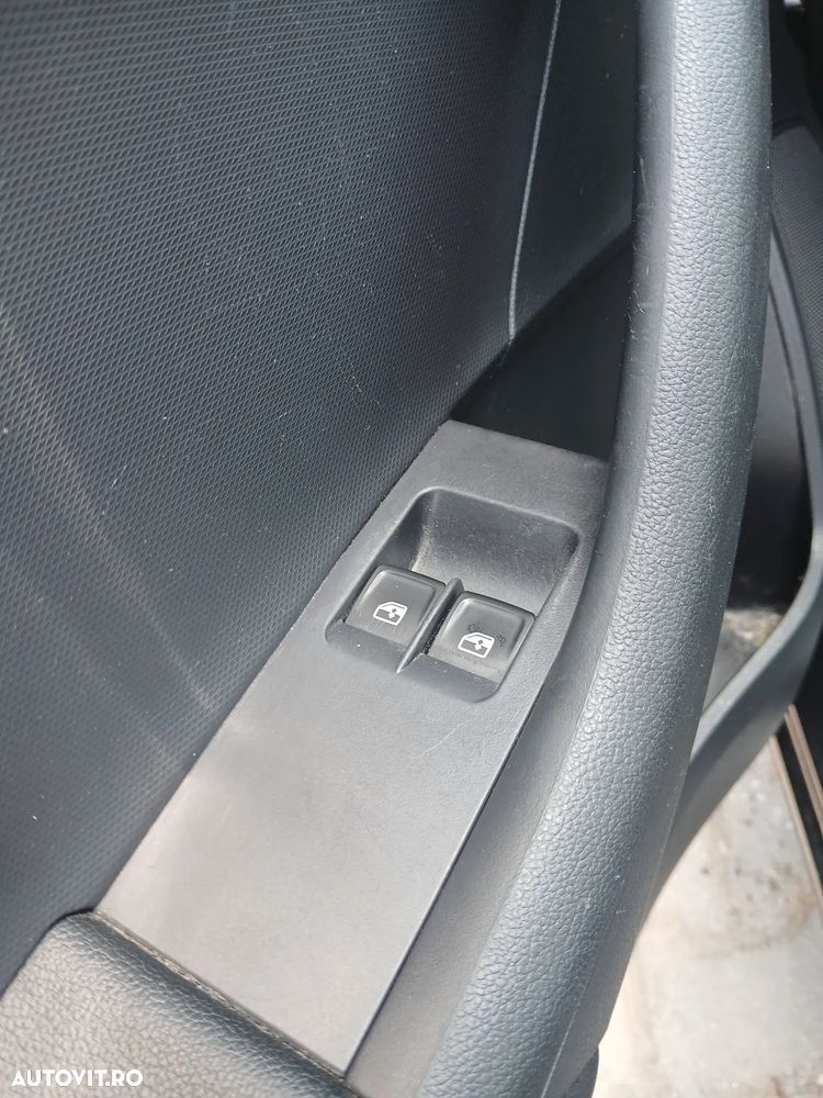 Skoda RAPID 1.0 TSI Style - 13