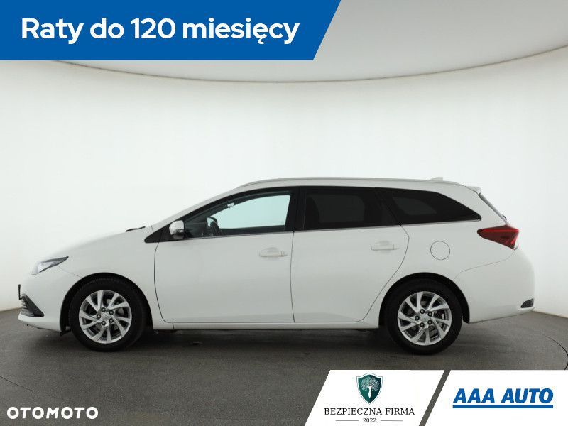 Toyota Auris - 4