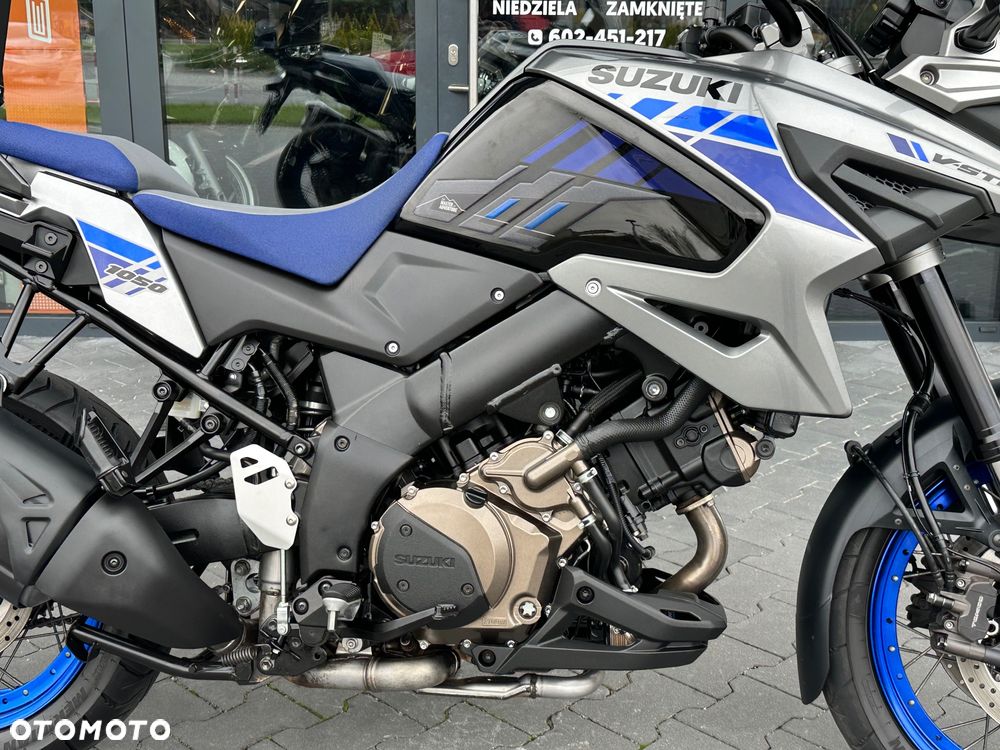 Suzuki V-STROM - 7