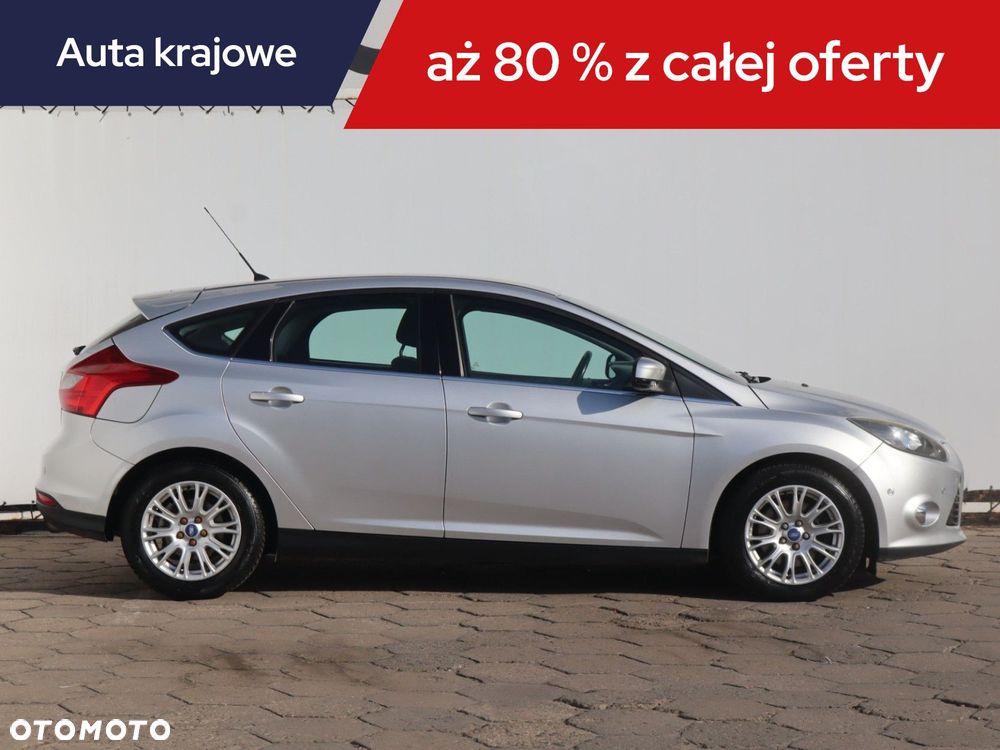 Ford Focus - 8