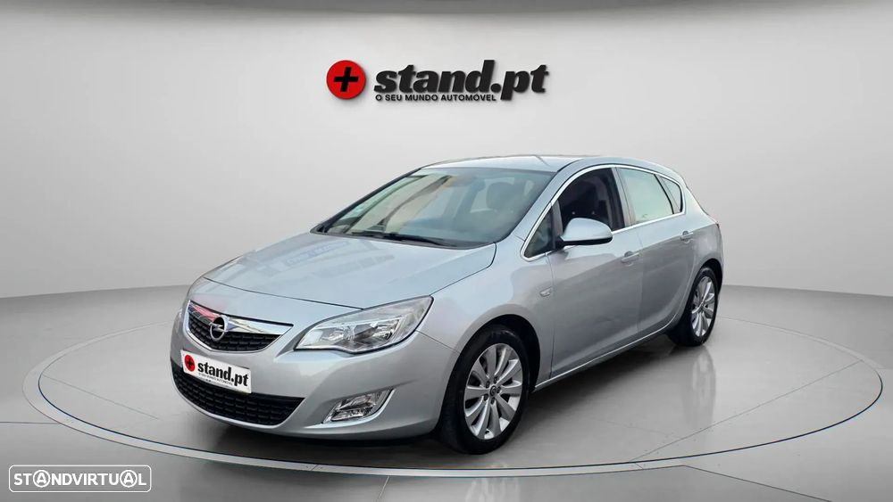 Opel Astra 1.3 CDTI Cosmo - 1