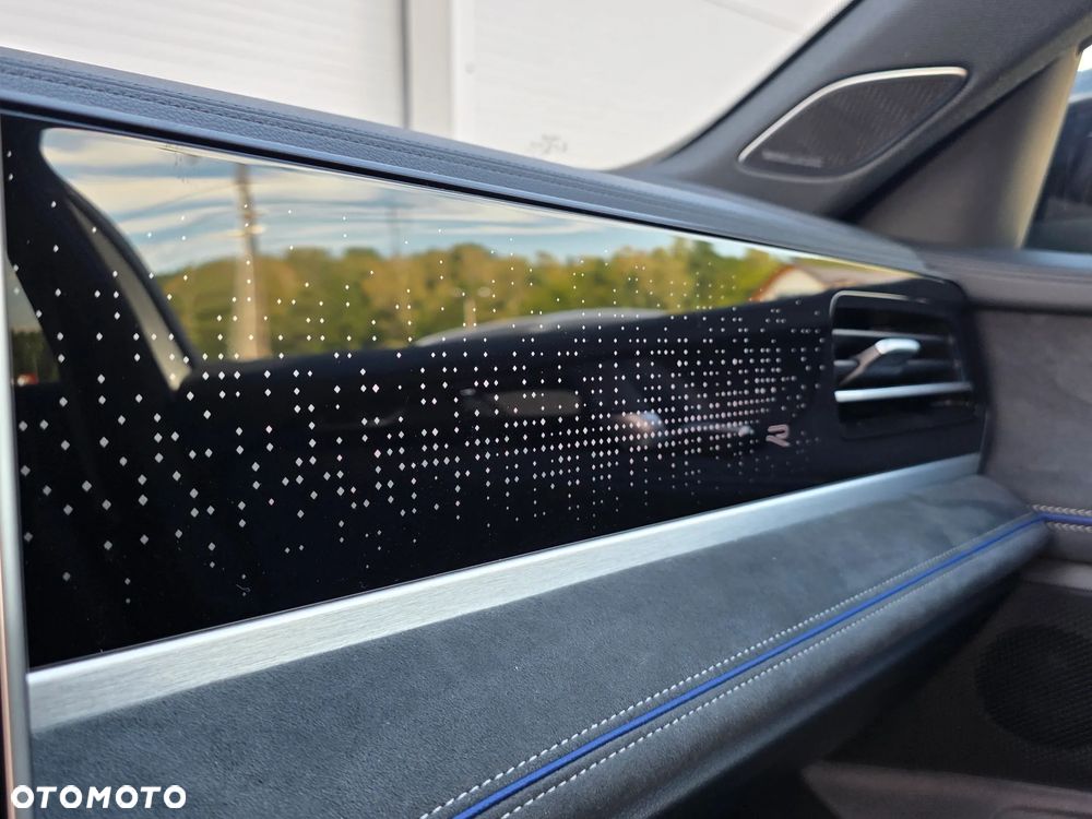 Volkswagen Passat Variant 2.0 TSI R-Line Plus DSG - 37