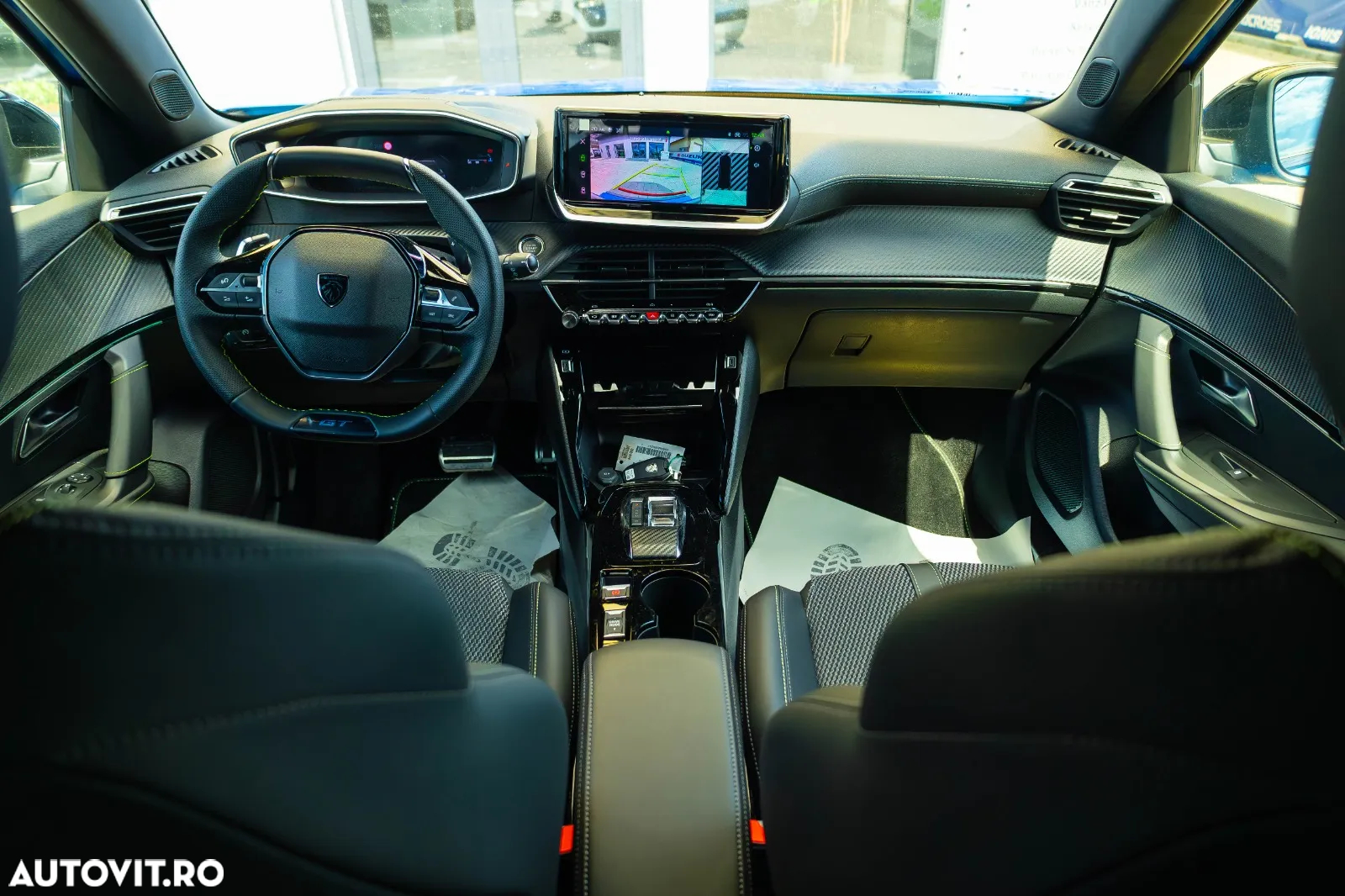 Peugeot 2008 1.2 L PureTech STT EAT8 GT Line - 3