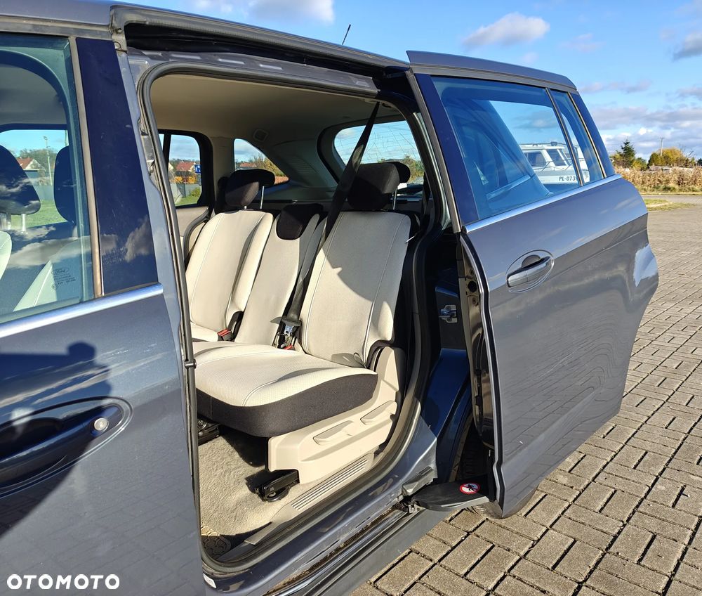 Ford Grand C-MAX 2.0 TDCi Titanium MPS6 - 11