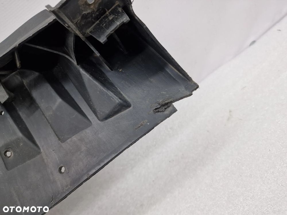 VW SCIROCCO 1K8 R20 / R-LINE LEWA + PRAWA KRATKA BOCZNA / KIERUNKOWSKAZ / LED  , NR 1K8853665D / 1K8853666D / 1K8853949 , NR AUKCJI KR397 - 22