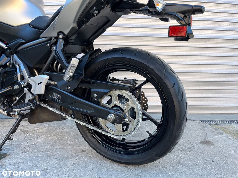 Kawasaki Z 650 - 13