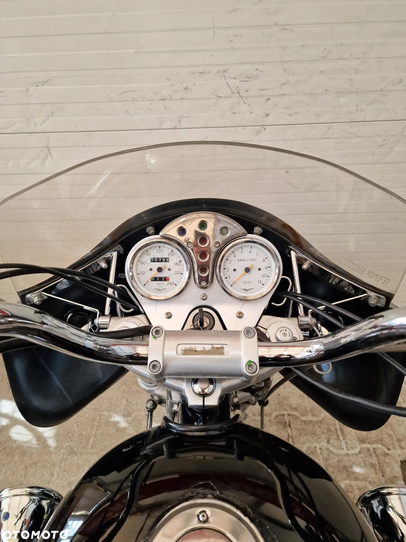 Moto Guzzi California - 32