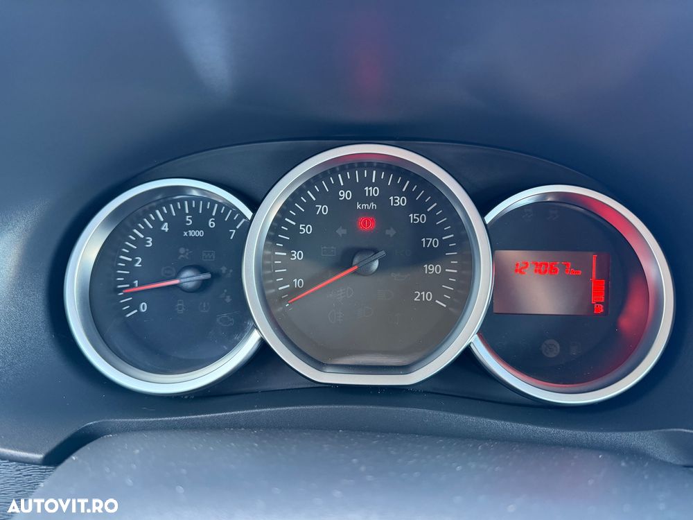 Dacia Lodgy TCe 115 Stepway - 10