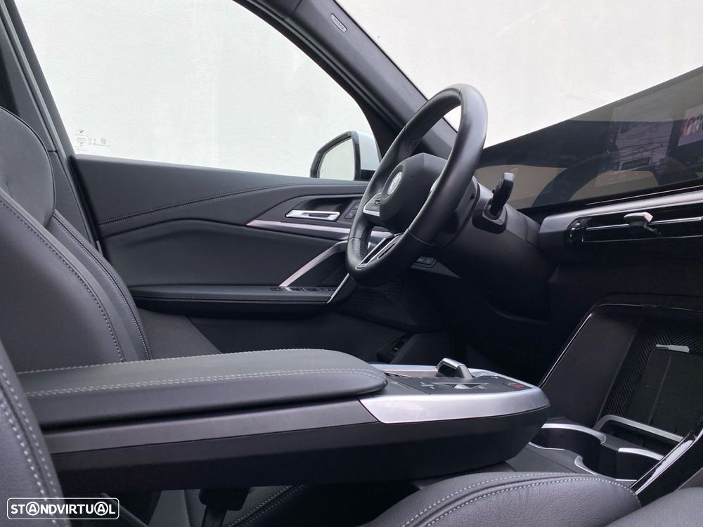 BMW iX1 xDrive30 Pack Desportivo M - 21