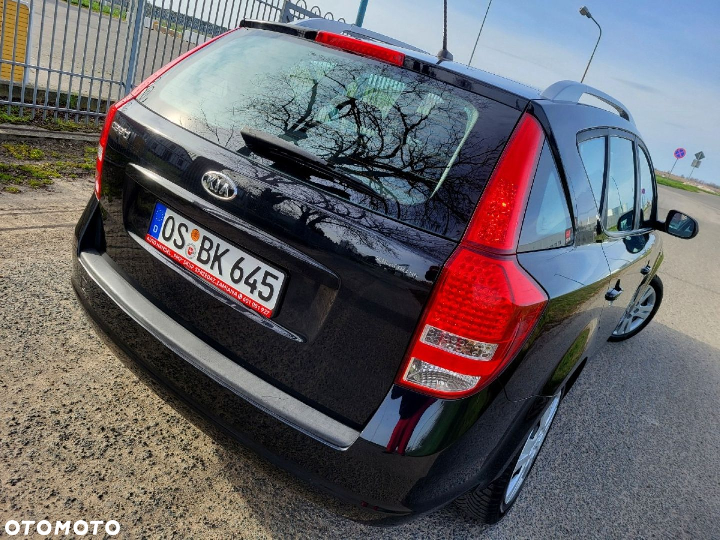 Kia Ceed - 14