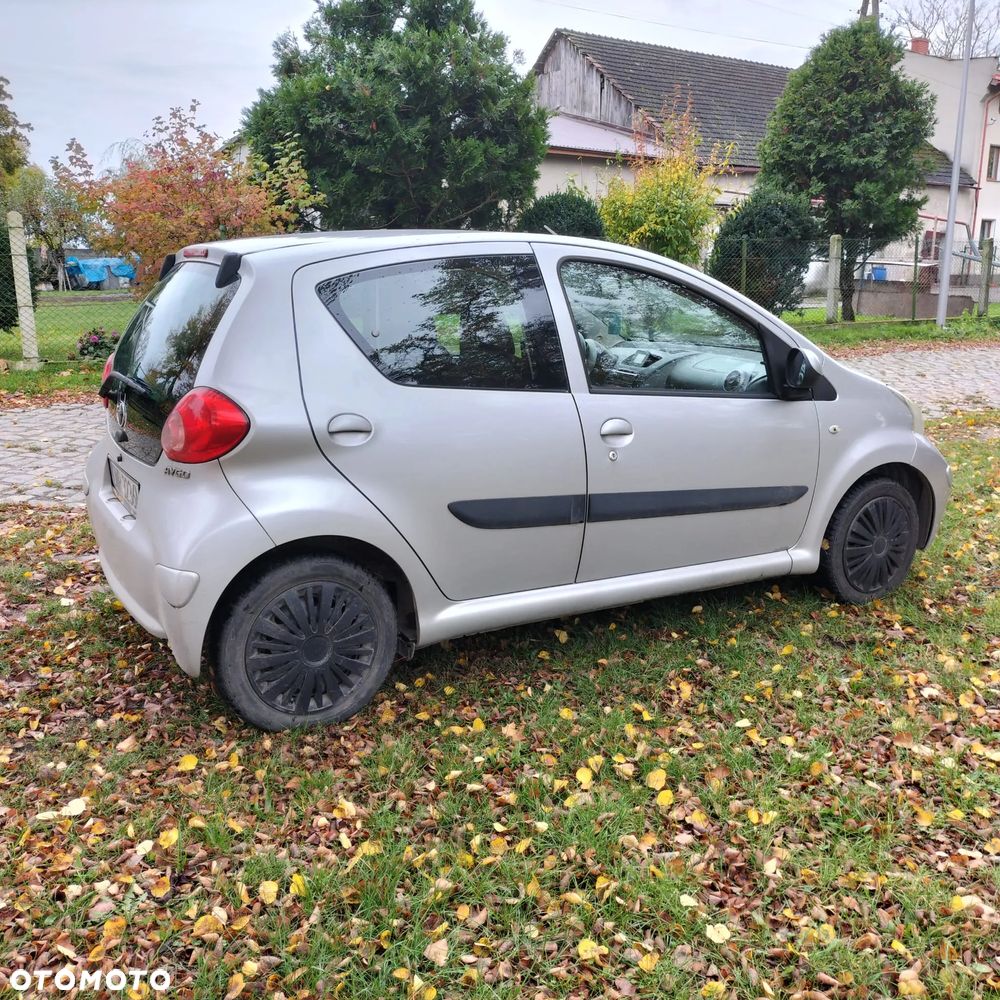 Toyota Aygo - 8