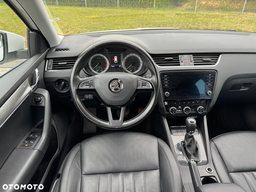 Skoda Octavia 1.5 TSI G-TEC DSG Style - 6
