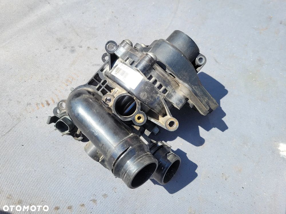 Pompa wody VW Audi Seat Skoda 2,0 TSI TFSI 200KM CCZ 06H121026CF - 1